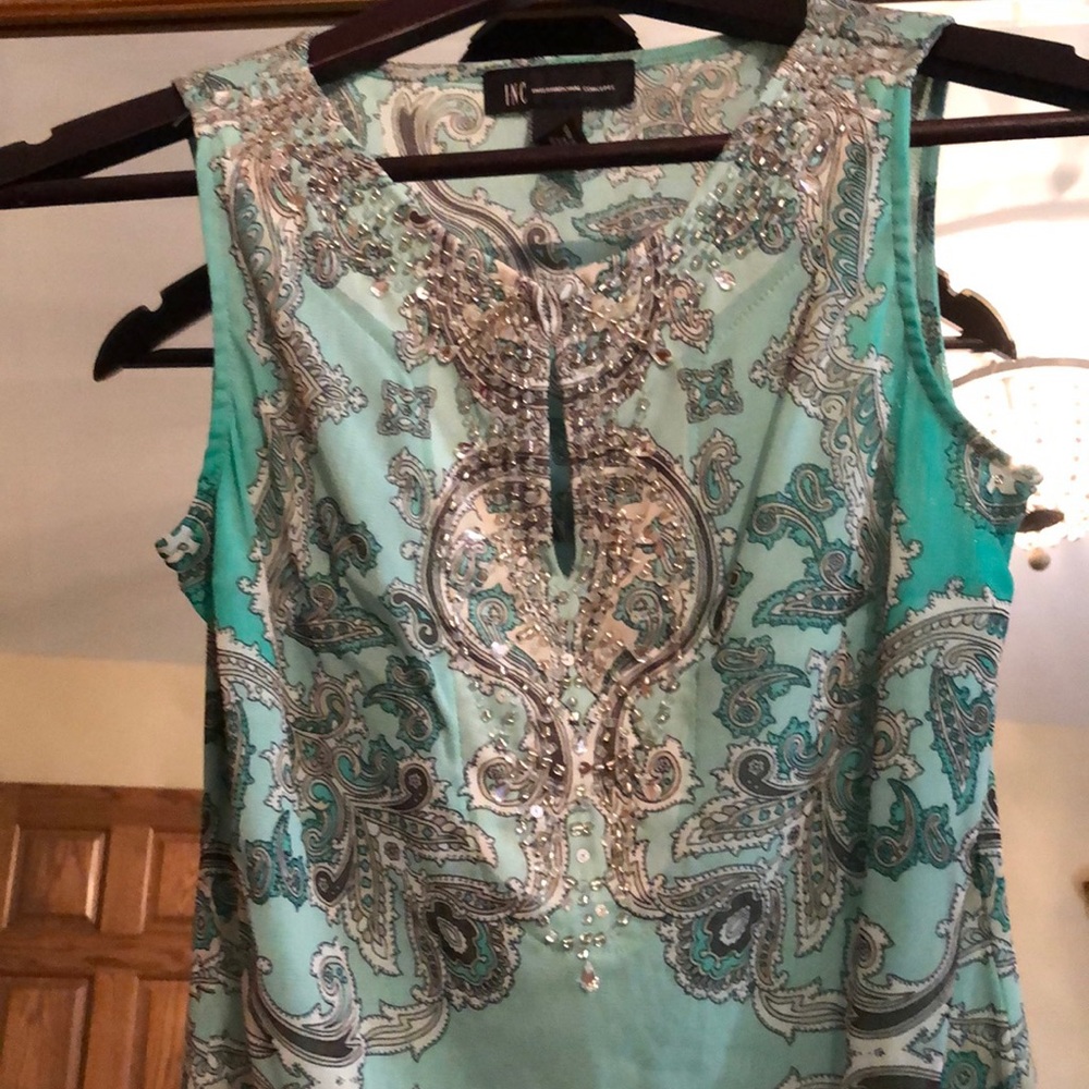 INTERNATIONAL CONCEPTS NWOT SLEEVELESS TUNIC SMALL